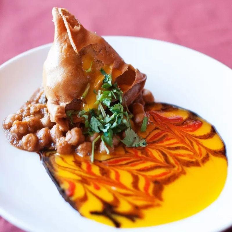 Samosa Chana Chaat